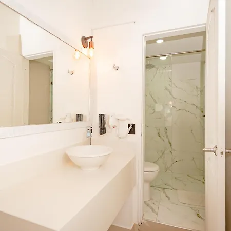 Casa Amanzi By Bernalo Hotel 3*